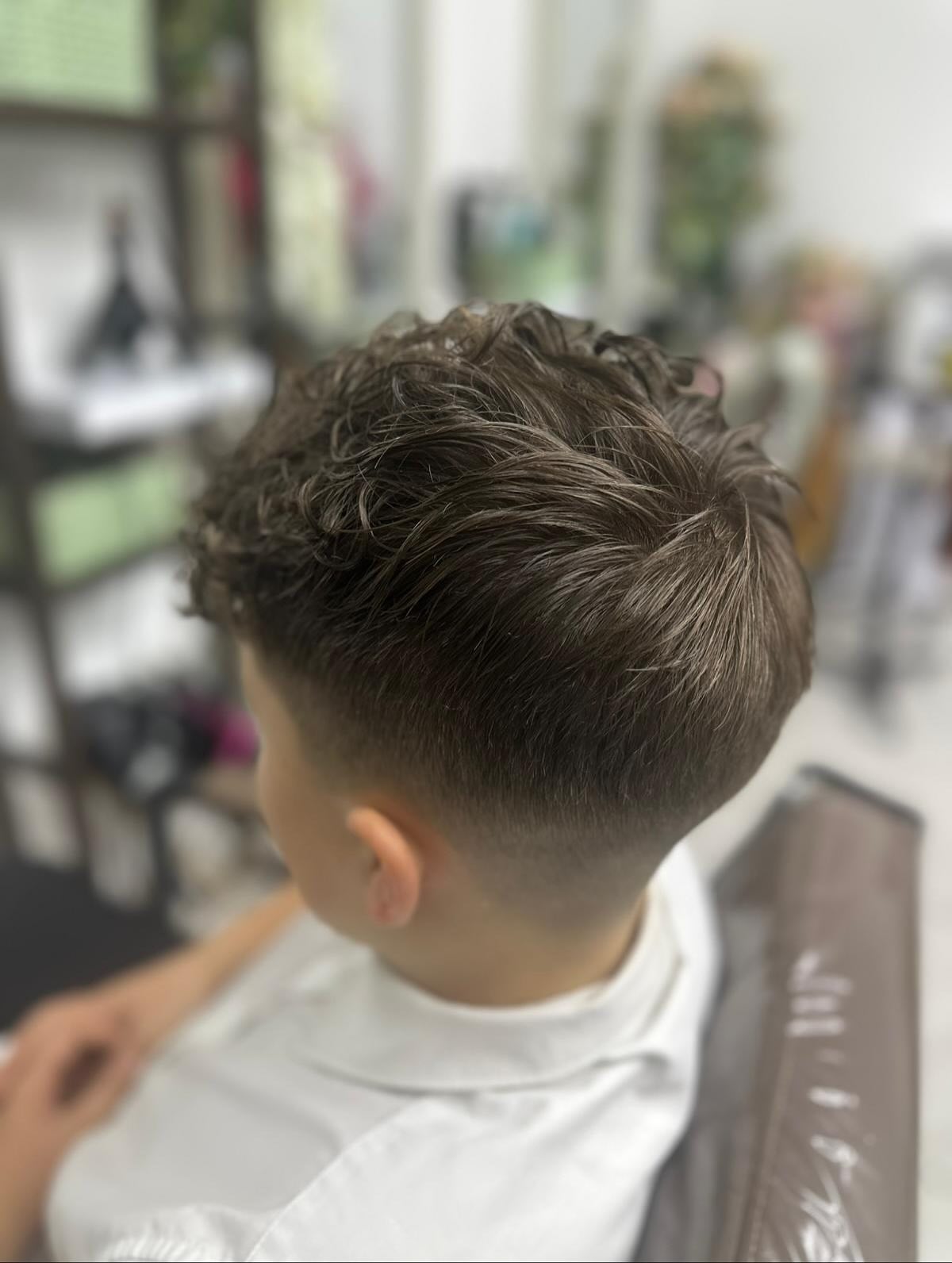 Boys haircut - Professional childrens haircut